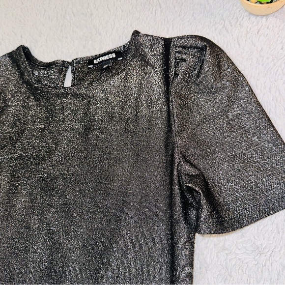 Express metallic sparkle top - Picture 4 of 9